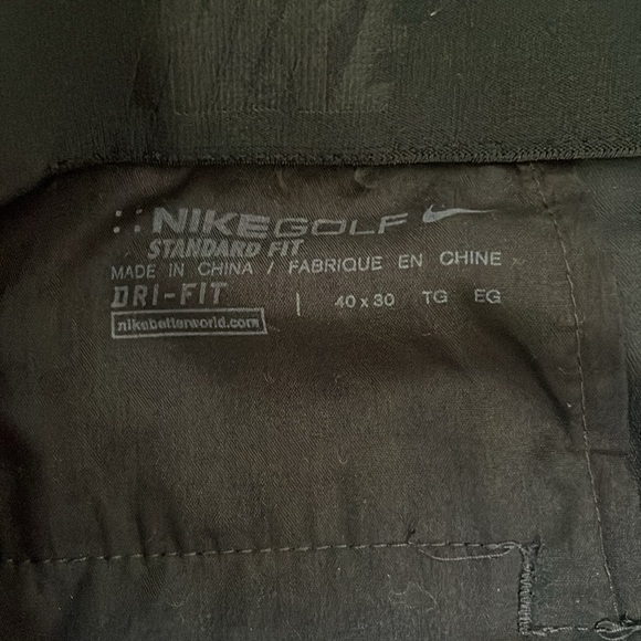Nike Dri-Fit standard fit golf pants. 40X30 - Picture 4 of 6